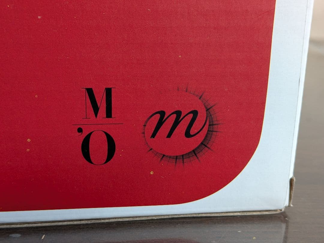 新品オルセー美術館　ポンポン　木製おもちゃ　シロクマ　パリ　お土産　シロクマ