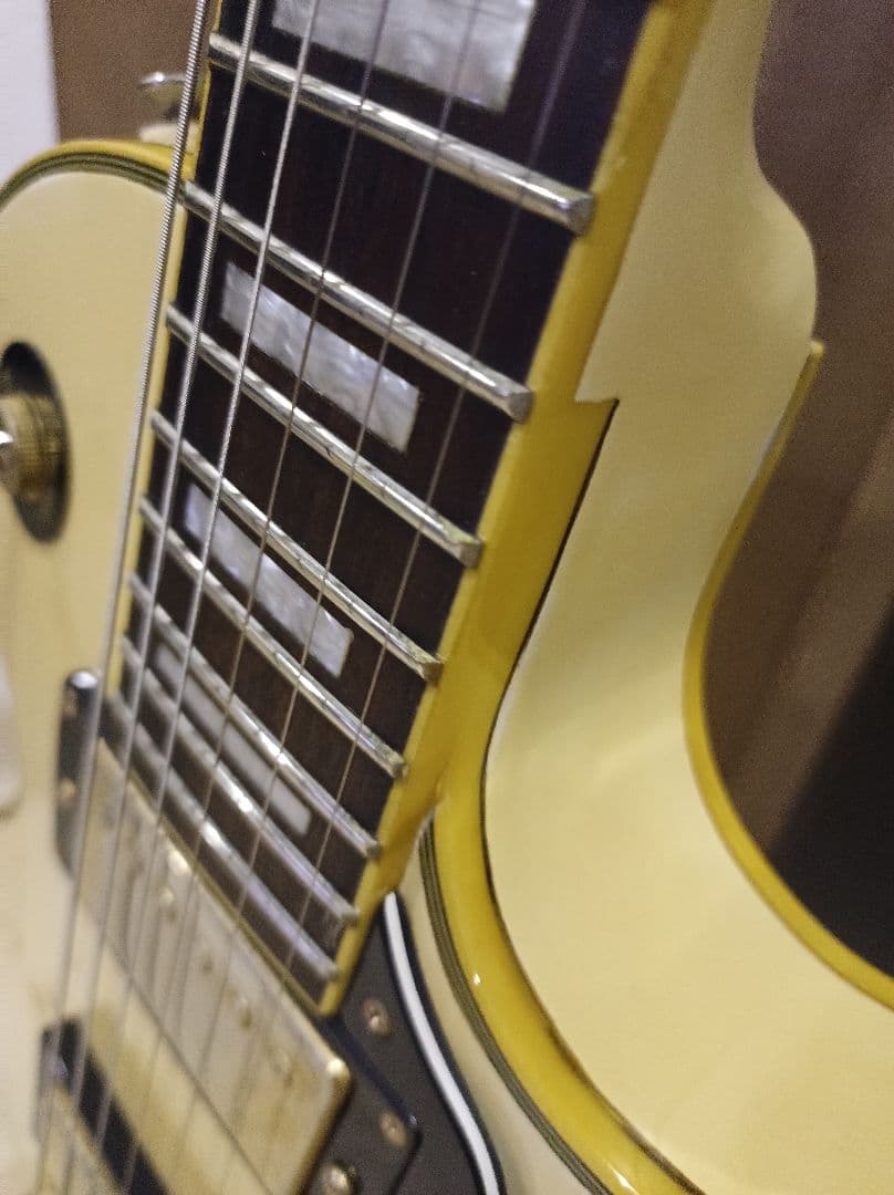 BLITZ　aria pro ⅱレスポールカスタム　タイプ エレキギター