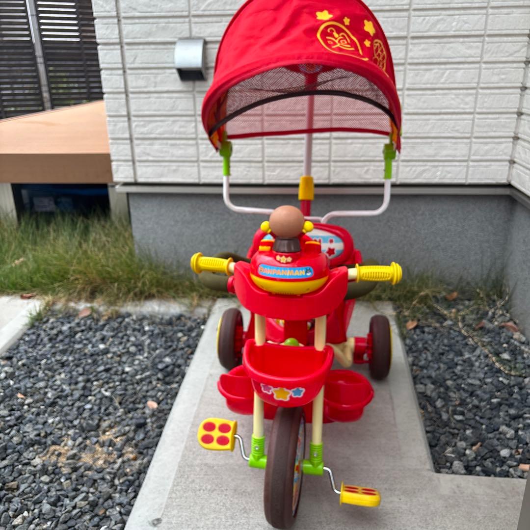 【美品】アンパンマン 三輪車 アンパンマンデラックス2おまけ自転車