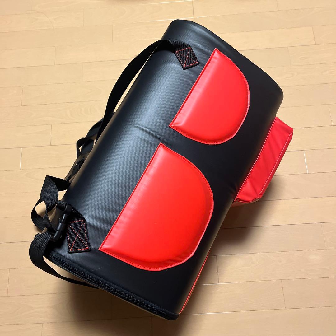 ファイティングロード　ボクシングミット　ボディバッグ