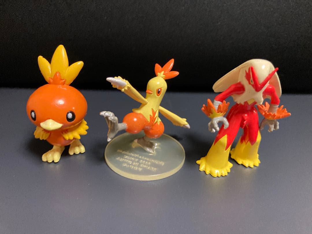 ポケモン　モンコレ　その他　御三家セット　２３体