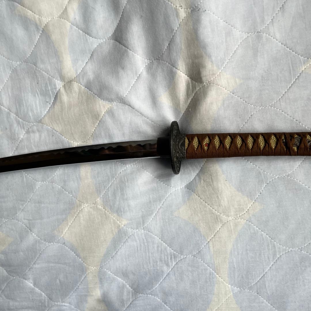 黒色鋼製刀 90cm 金色編み込み柄