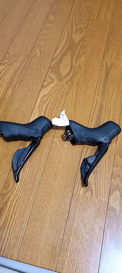 SHIMANO　105　Di2　12s　コンポーネントセット