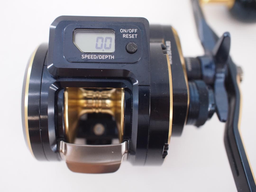 64▢ダイワ 21ソルティガIC 300-DH NH0620-6