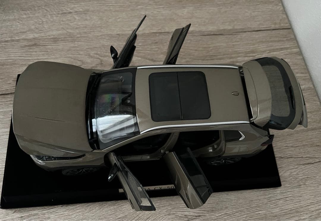 マツダ MAZDA CX-50 1/18 ミニカー