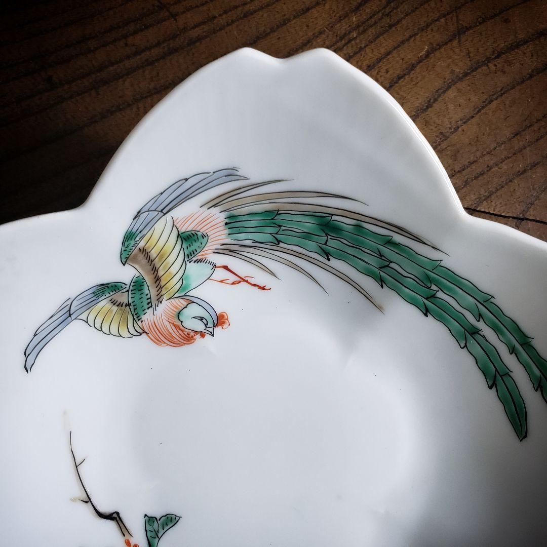 花形皿　変形皿　鳳凰　桐文様　古伊万里　柿右衛門様式　梅花　桜　窯印　明治　イ号