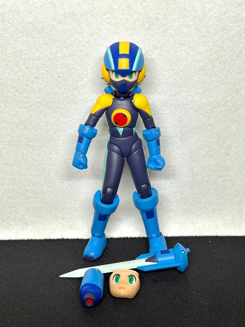 4インチネル ロックマンエグゼ 千値練 フィギュア CAPCOM ROCKMAN