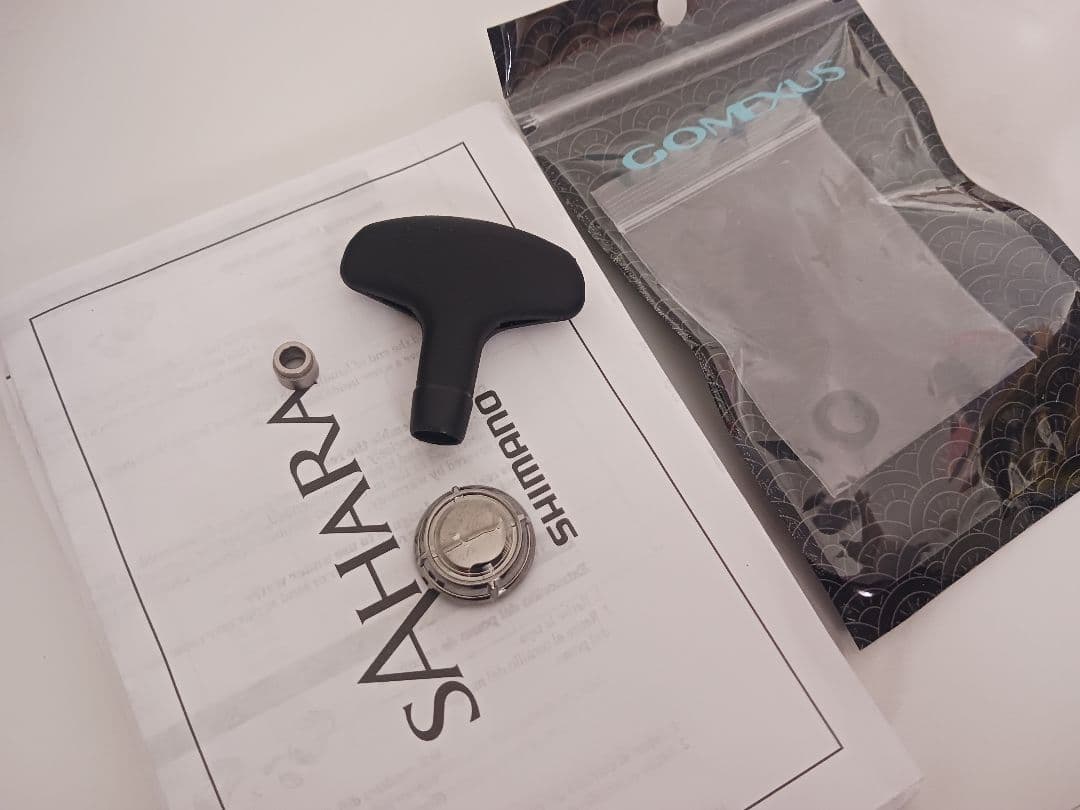 シマノ 22サハラ C3000 ハンドルノブ リールスタンド ラインローラー付