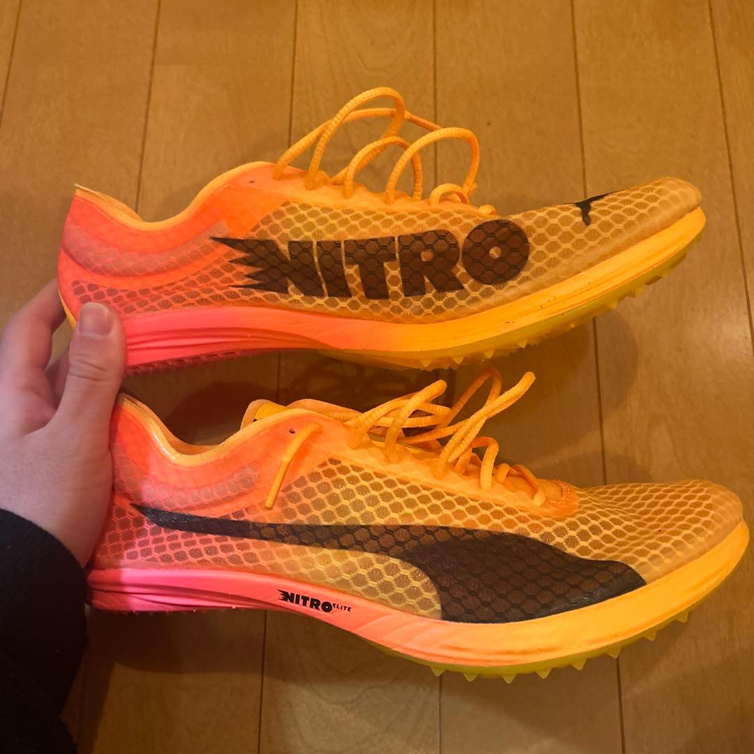 プーマ　アディダス　陸上長距離スパイク