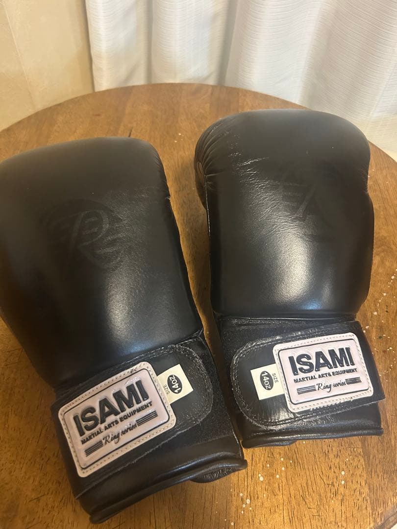 ISAMI ボクシンググローブ 黒