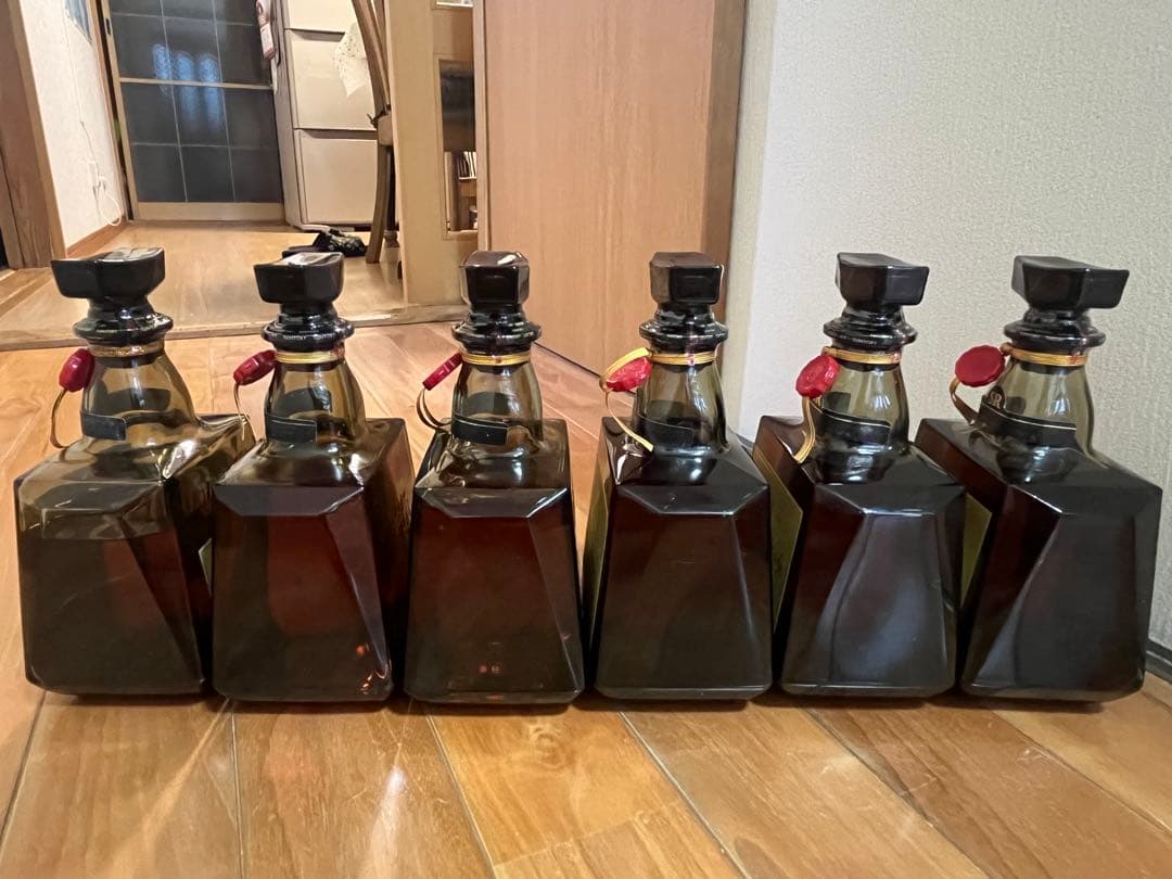 ６本セット1000mlサントリーウイスキー ロイヤル