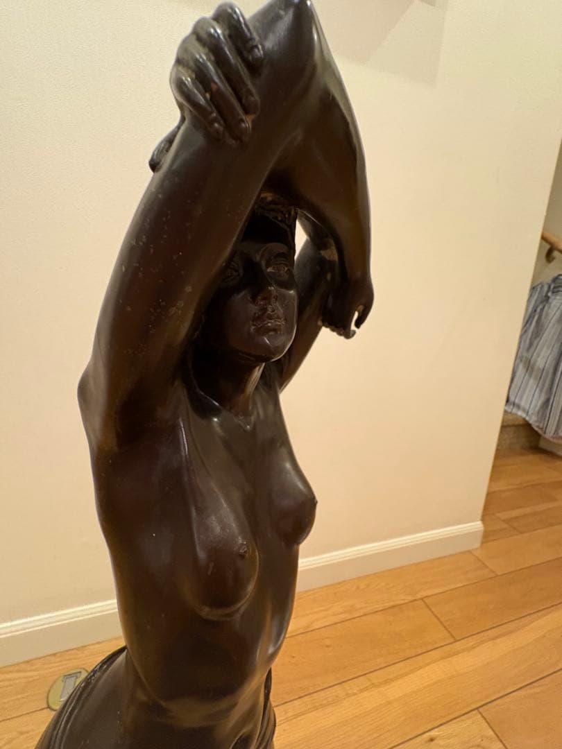 林良慶とおもわれるブロンズ像