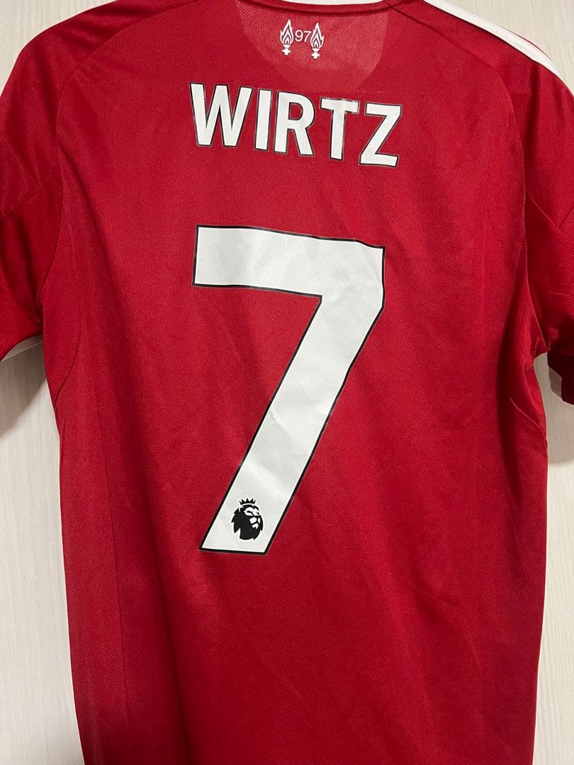 リヴァプール ヴィルツ 7番 ホームユニフォーム 25/26