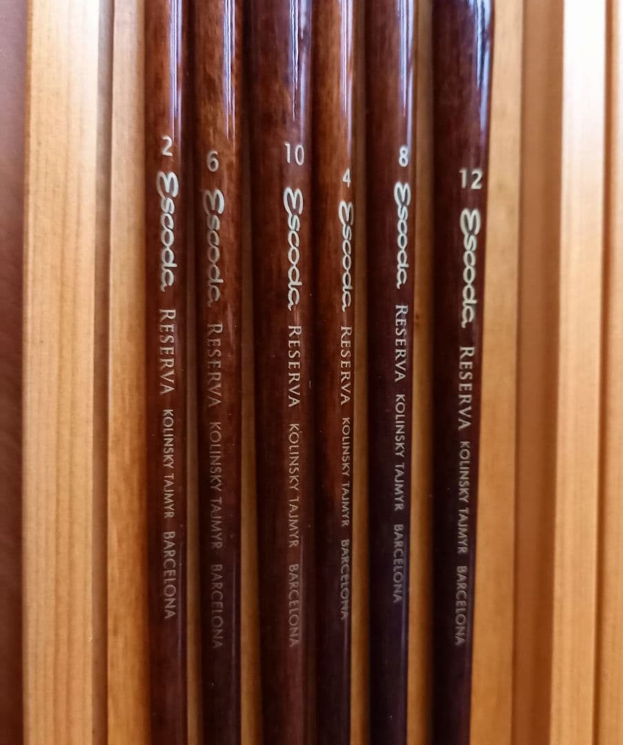 Escoda エスコダ　コリンスキー タイミーセーブル　油彩筆セット