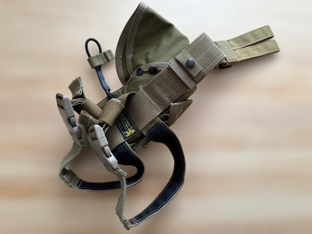 実物 新品 未使用 LBT 0372 ホルスター カーキ 左用