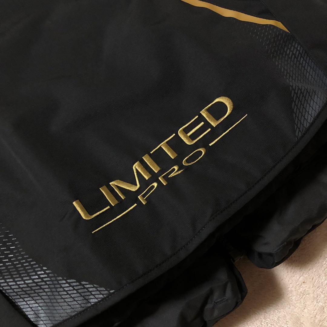 ★海野男★新品未使用　シマノ　フローティングベストLP ブラック