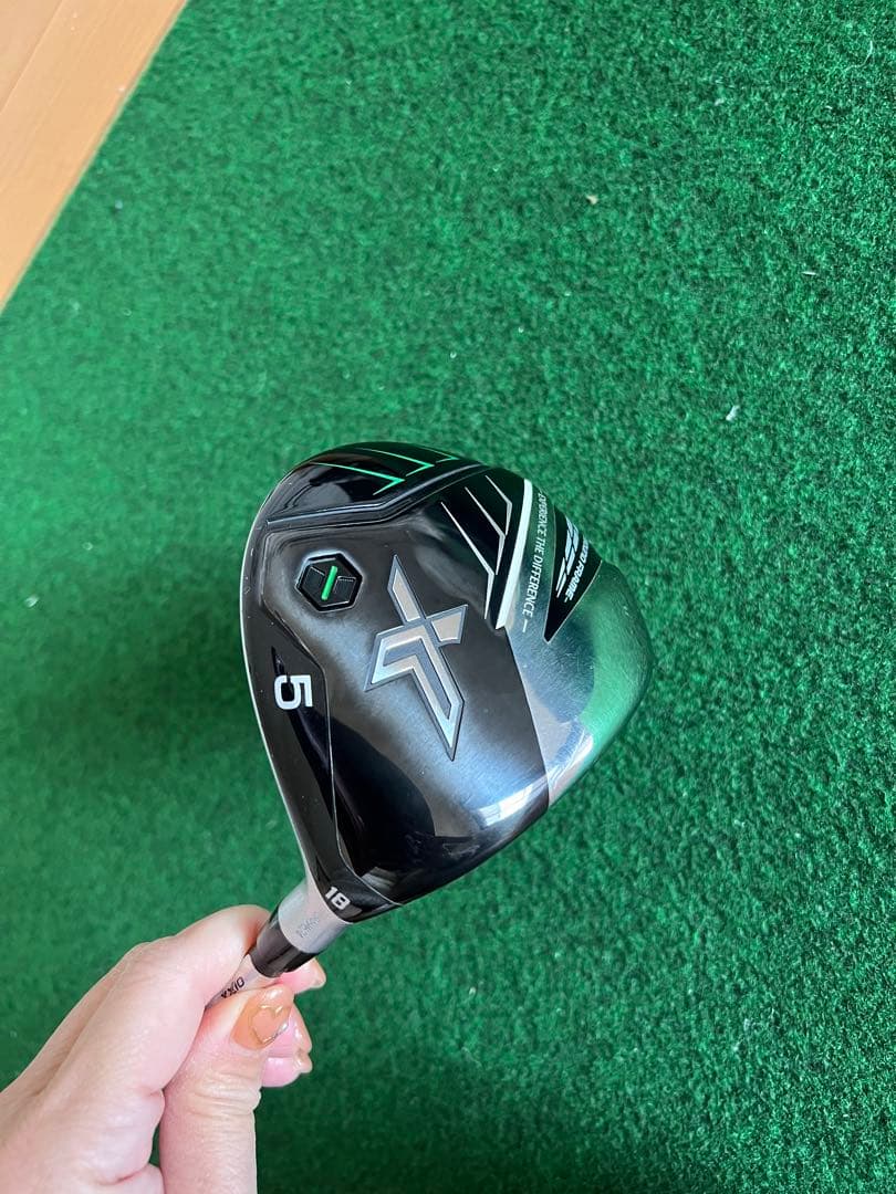 ゼクシオエックス　フェアウェイウッド5 番　18°フレックスS