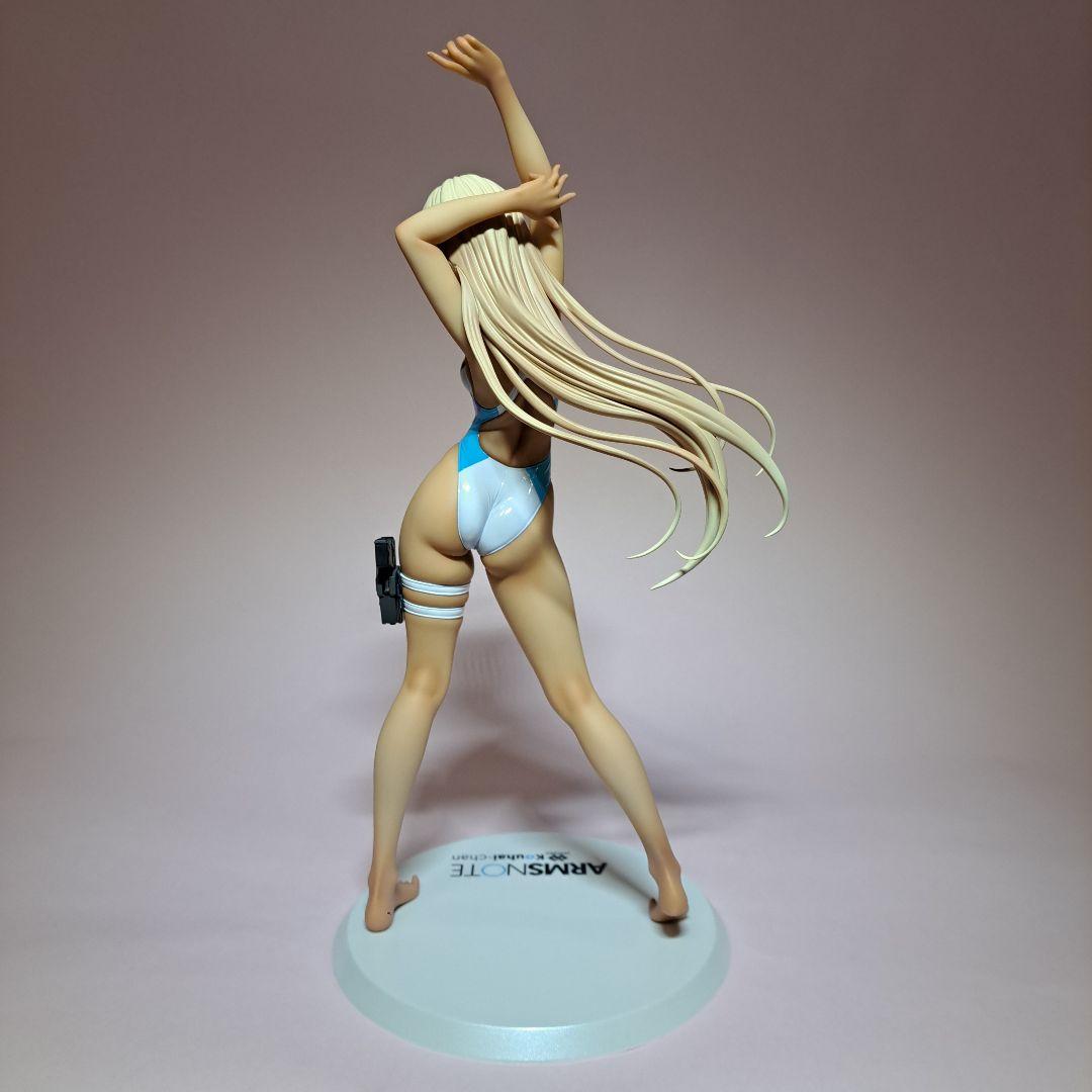 AMAKUNI 水泳部のコウハイちゃん 青色ラインの水着Ver.