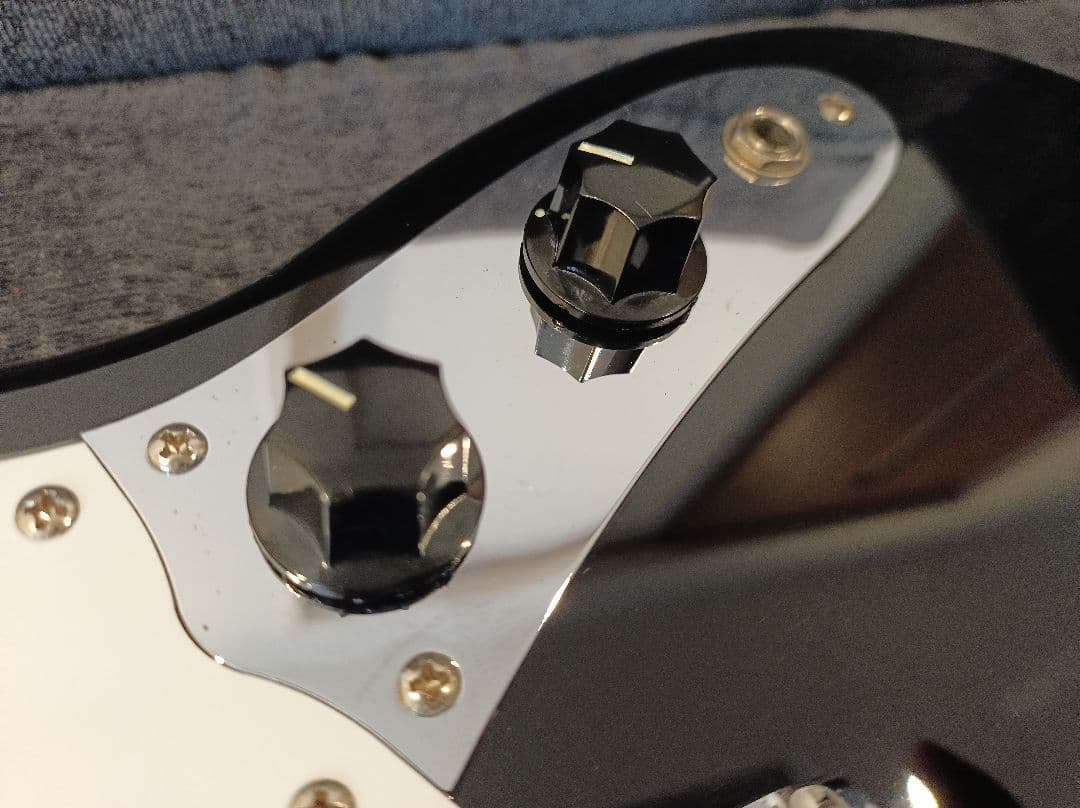 Squier ムスタング エレキギター