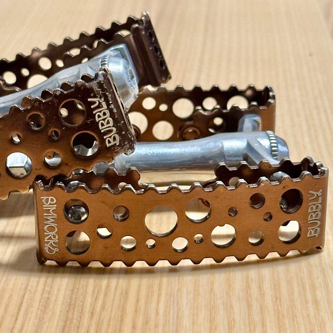 SIMWORKS Bubbly Pedal ブロンズ