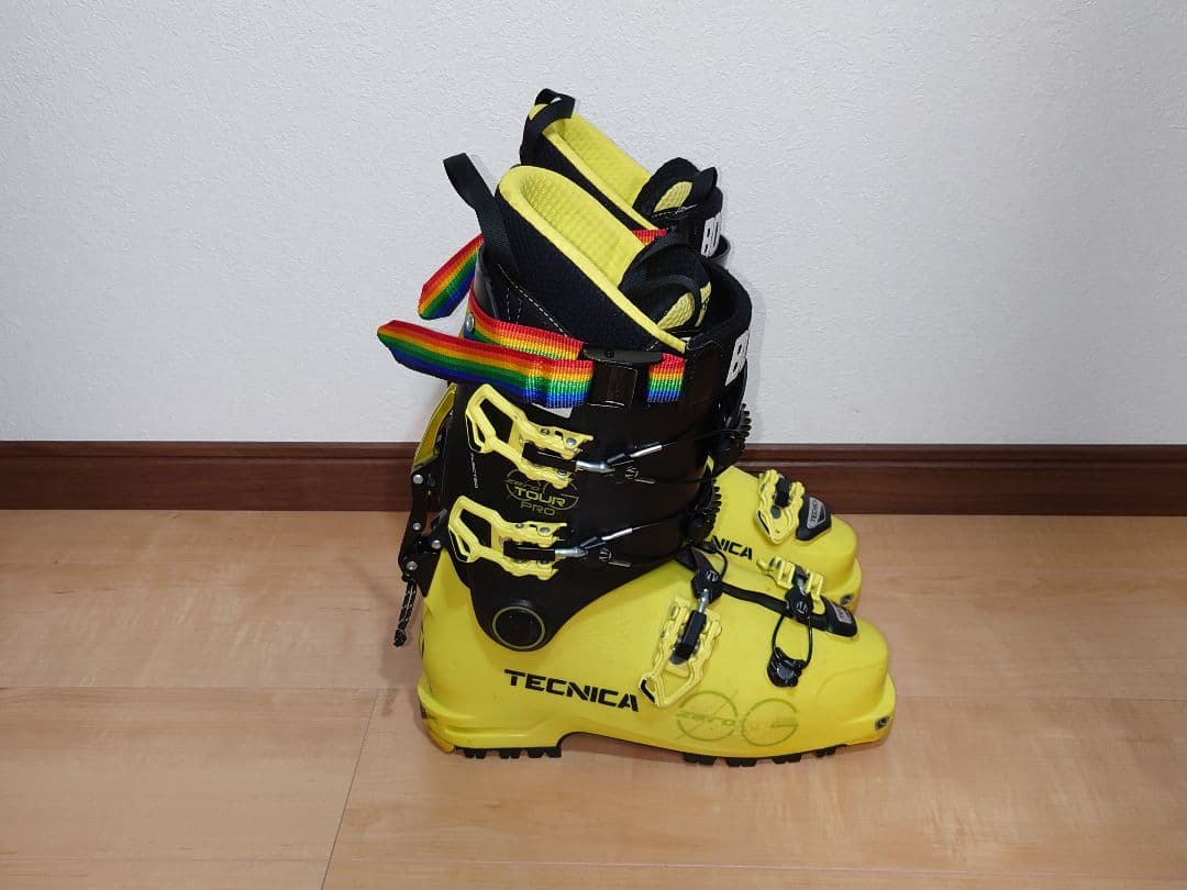 TECNICA スキー用ブーツ ZERO G TOUR PRO