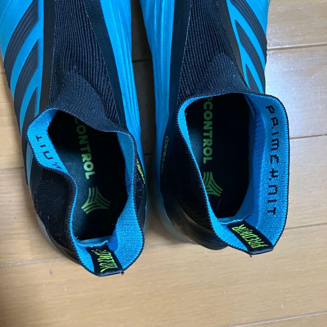 adidas PRIMEKNIT サッカーシューズ ブルー/ブラック