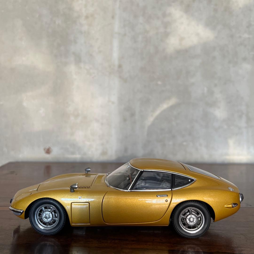 AUTO art 1/18 TOYOTAトヨタ 2000GT クーペ ゴールド④