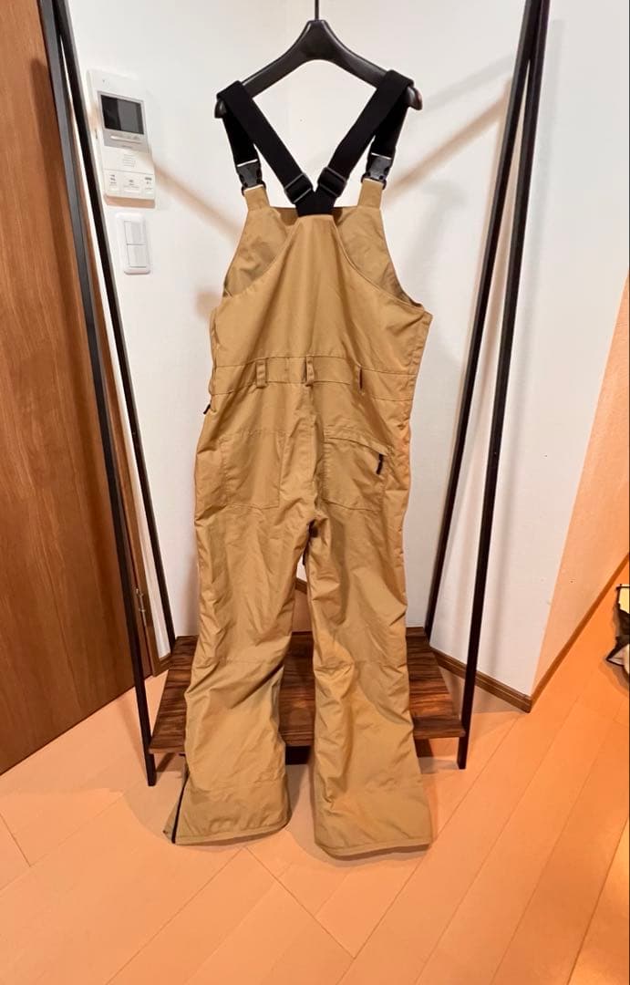 ベージュ サスペンダー付きスノーボードオーバーオール
