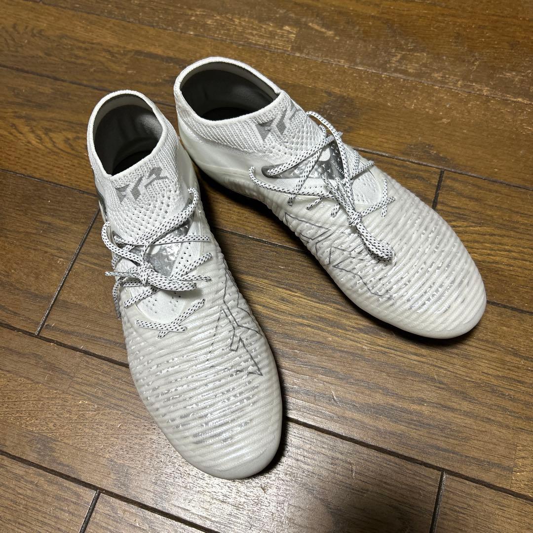 プーマ フューチャー 8 アルティメット hg/ag 24.5