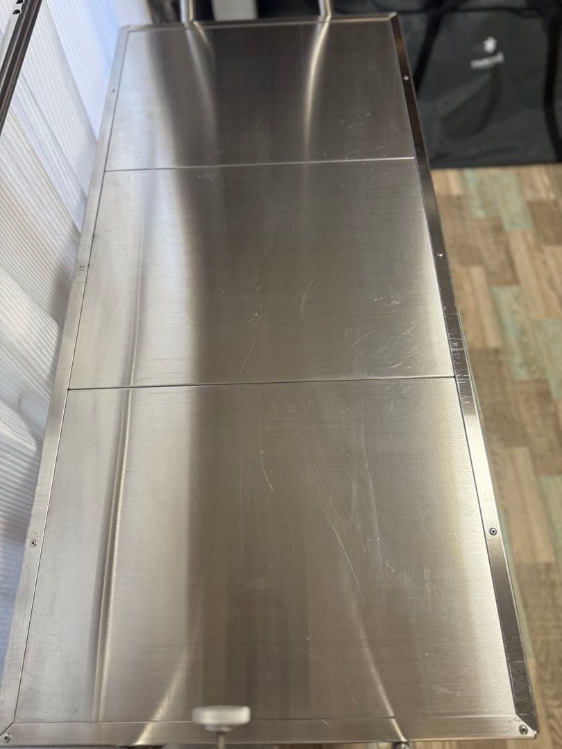  peak(スノーピーク)のステンレスキッチンテーブル