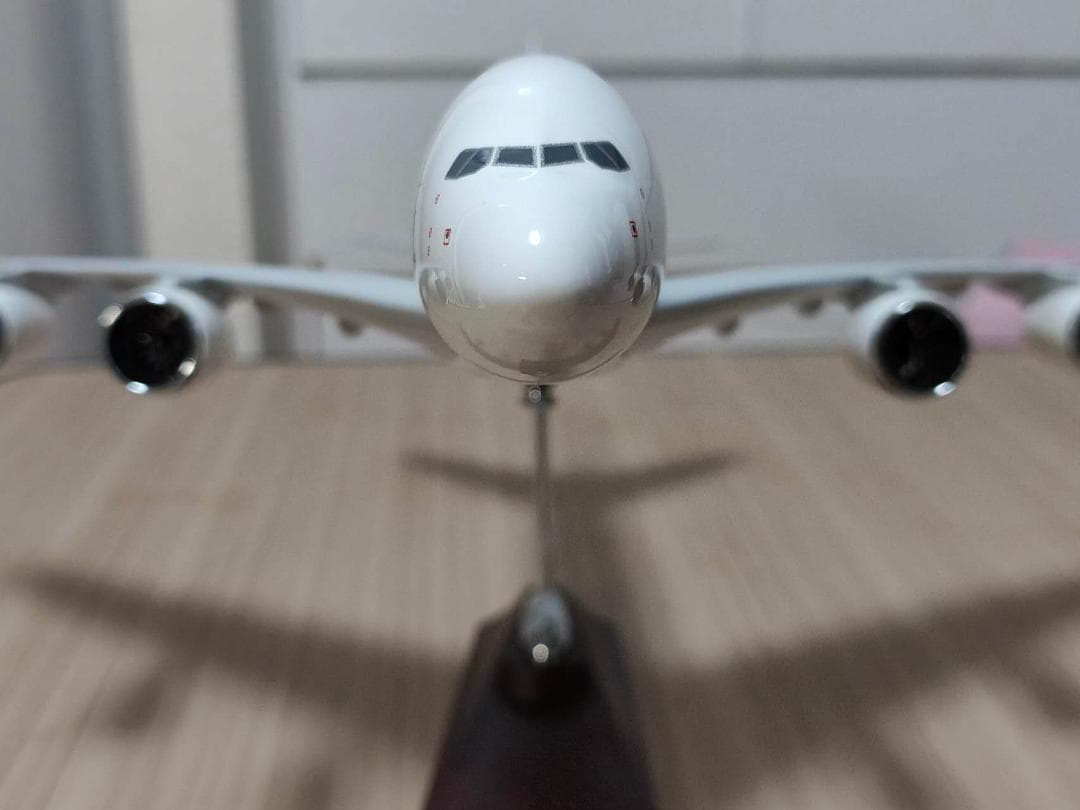 中古品　飛行機模型　エールフランス　エアバス A380　スタンド付き※箱汚れあり