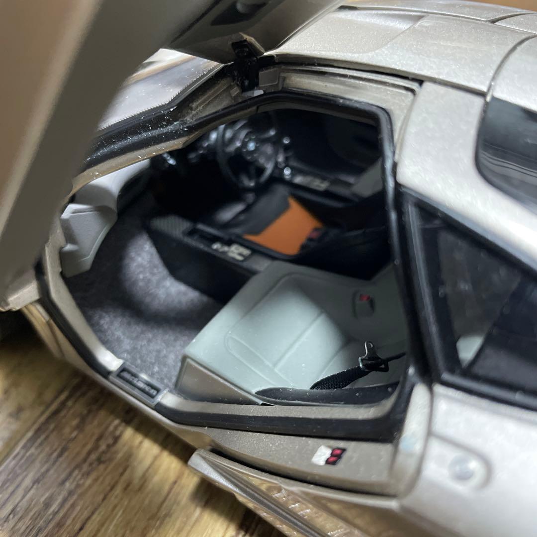 オートアート マクラーレンF1 AUTOart MCLAREN F1 1/18