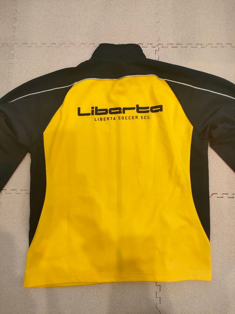 リベルタ　ユニフォーム　上下セット　160cm