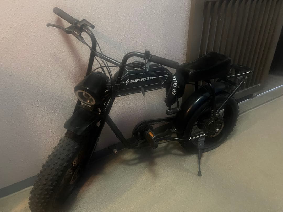 自転車本体 super73