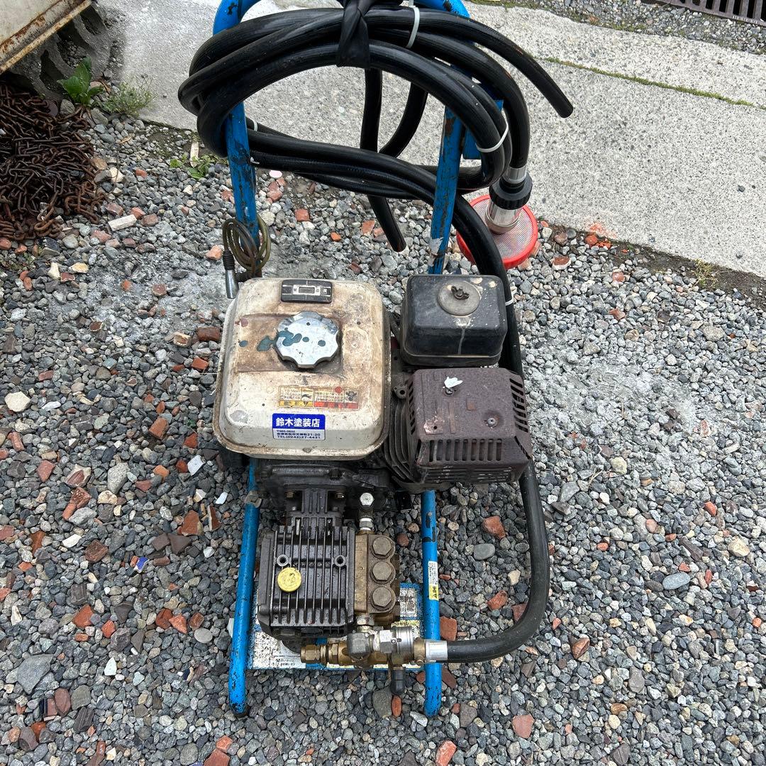 高圧洗浄機（エンジン〕