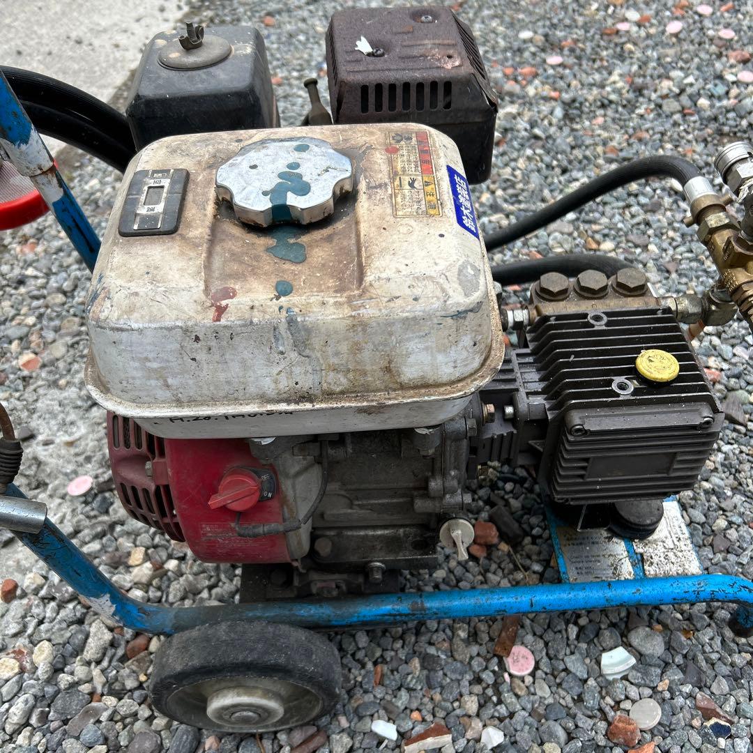 高圧洗浄機（エンジン〕