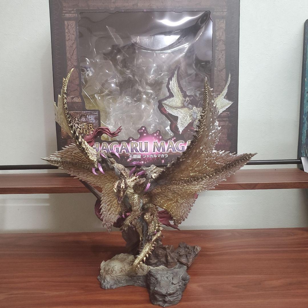 ※専用【開封済】クリエイターズモデル　アルバトリオン&シャガルマガラ