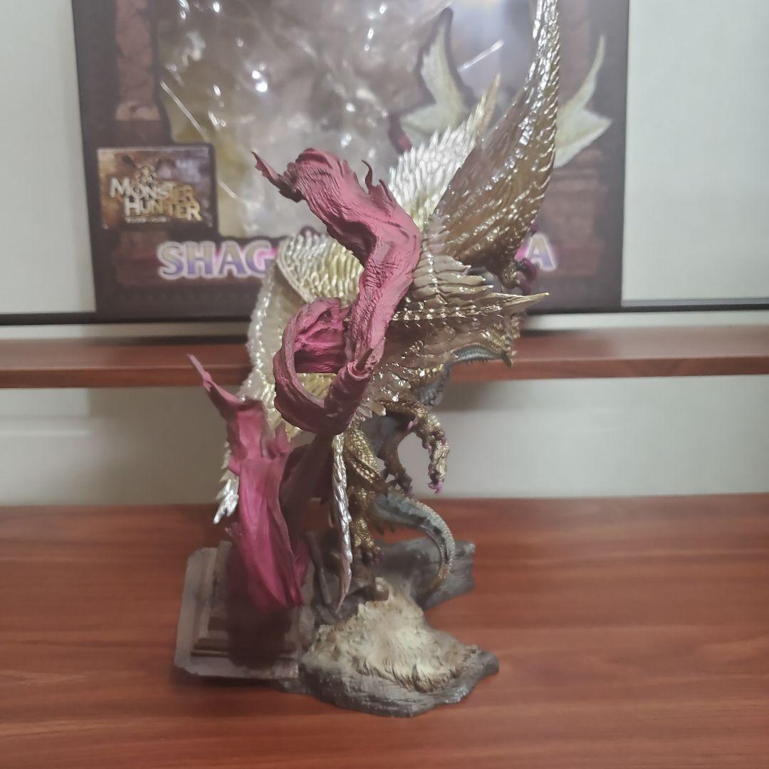 ※専用【開封済】クリエイターズモデル　アルバトリオン&シャガルマガラ