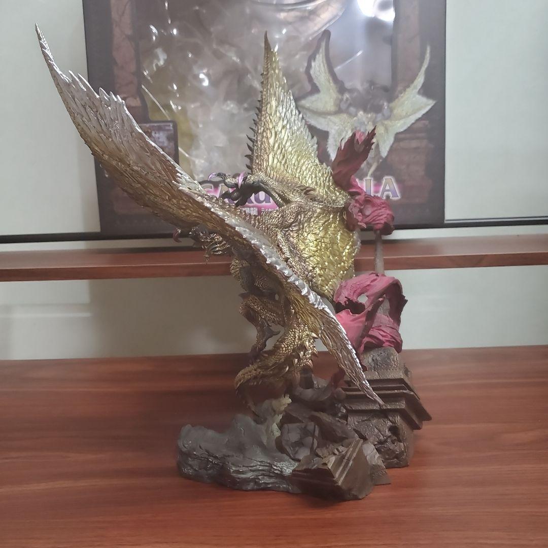 ※専用【開封済】クリエイターズモデル　アルバトリオン&シャガルマガラ