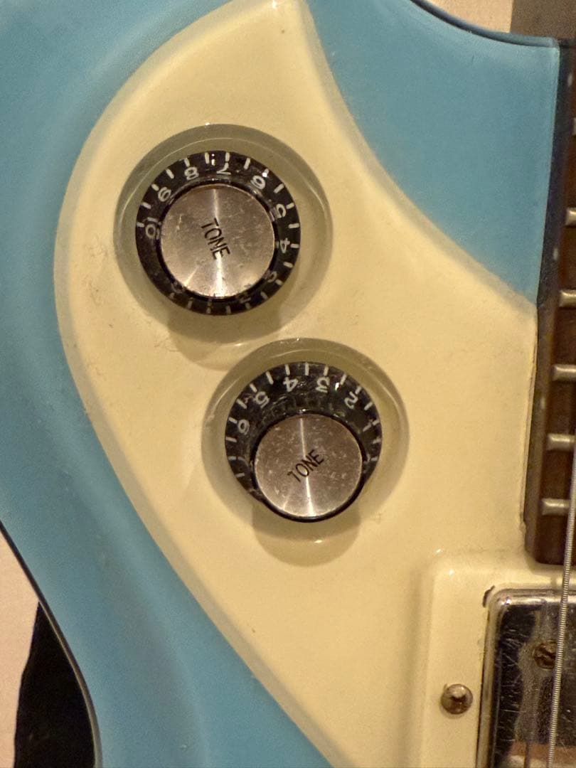 イタリアギターズ　モンディアルクラッシック　水色