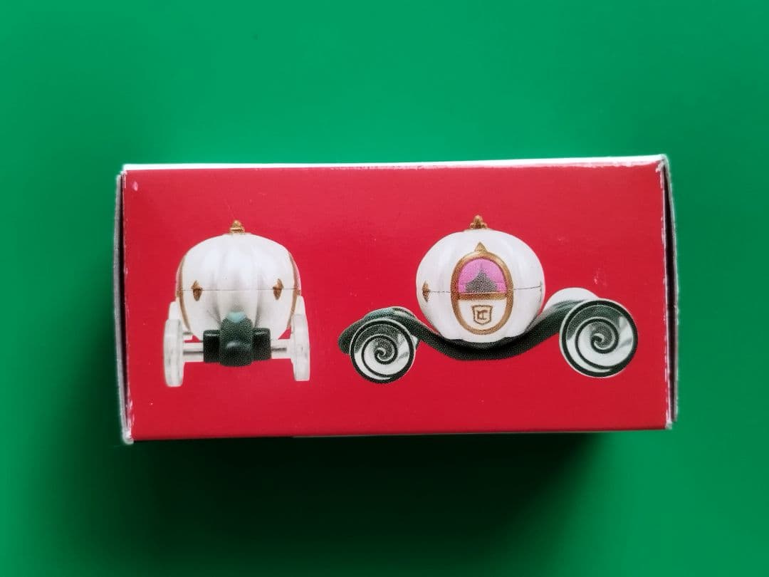 ディズニー カボチャの馬車 トミカ 赤箱 ディズニーランド 未使用