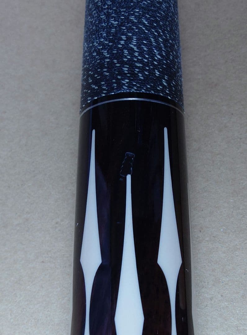 ビリヤードキュー Mezz Cues + ブランド不明 2本セット ケースセット