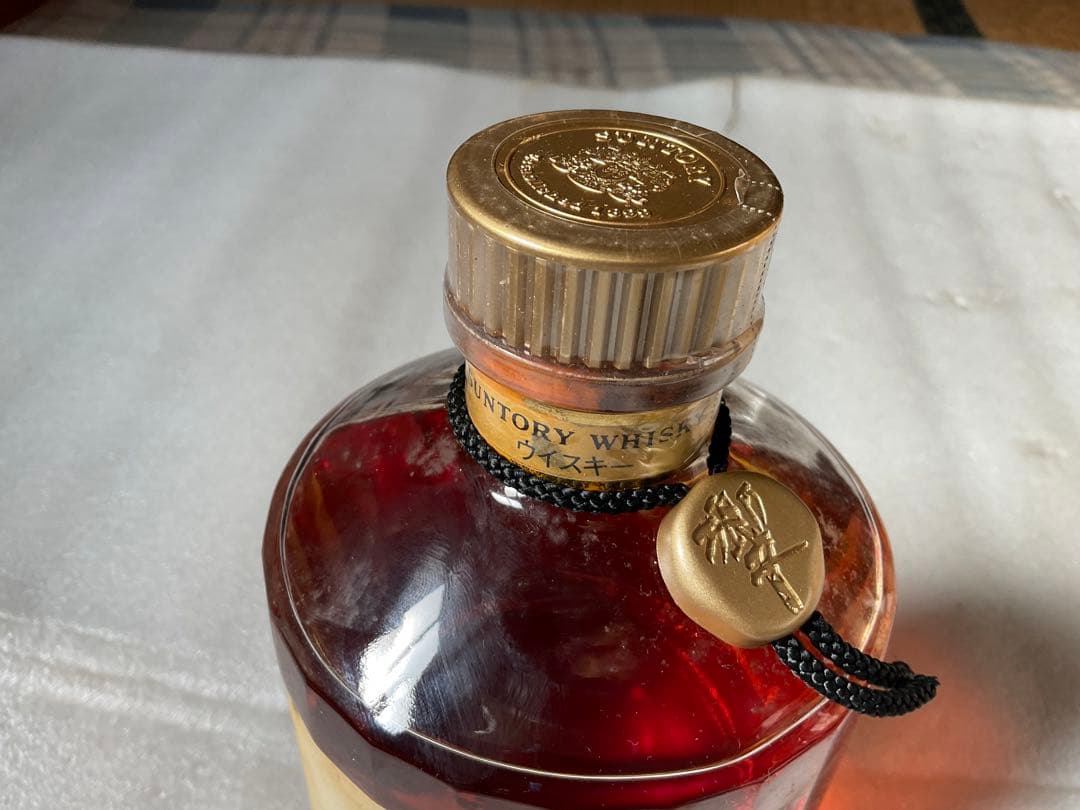 サントリーウイスキー。HIBIKI響。SH-01。【箱入り金キャップ旧ラベル】。