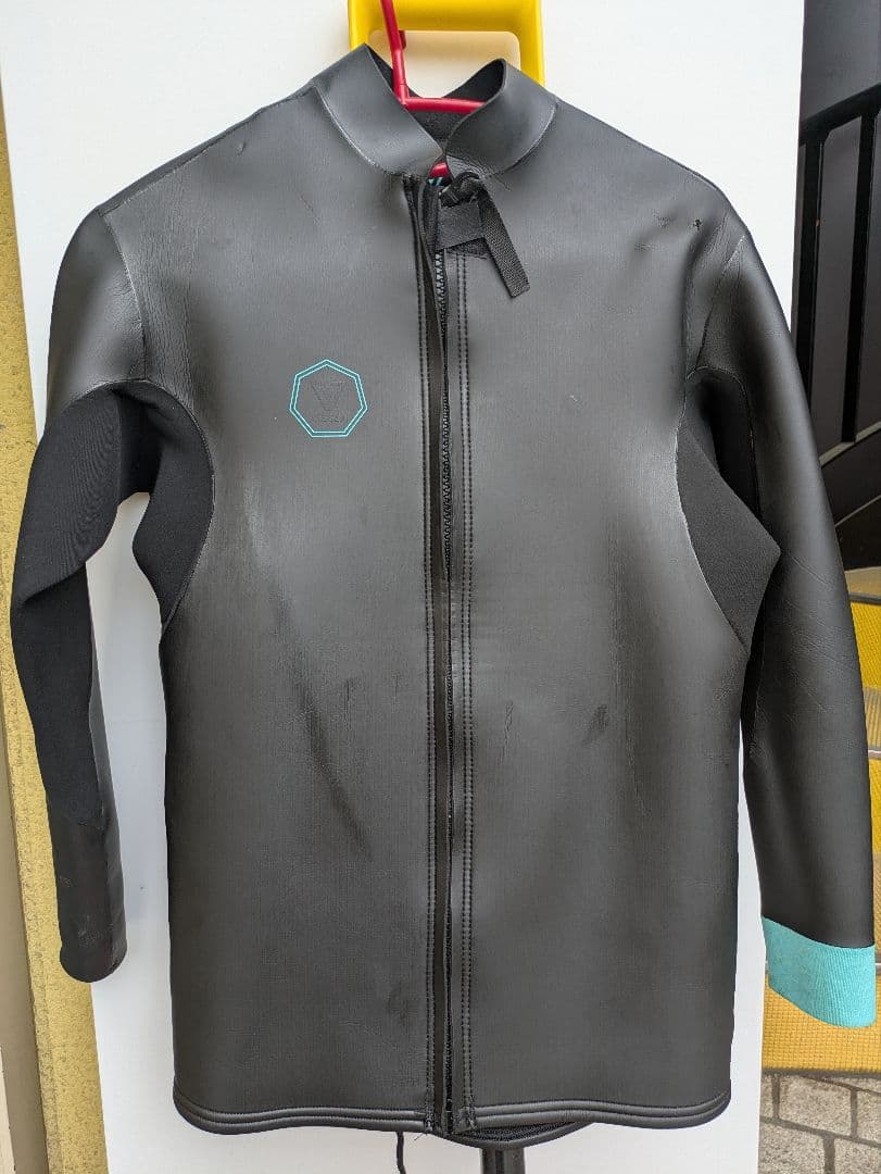 ヴィスラ　タッパー　ベスト Mサイズ