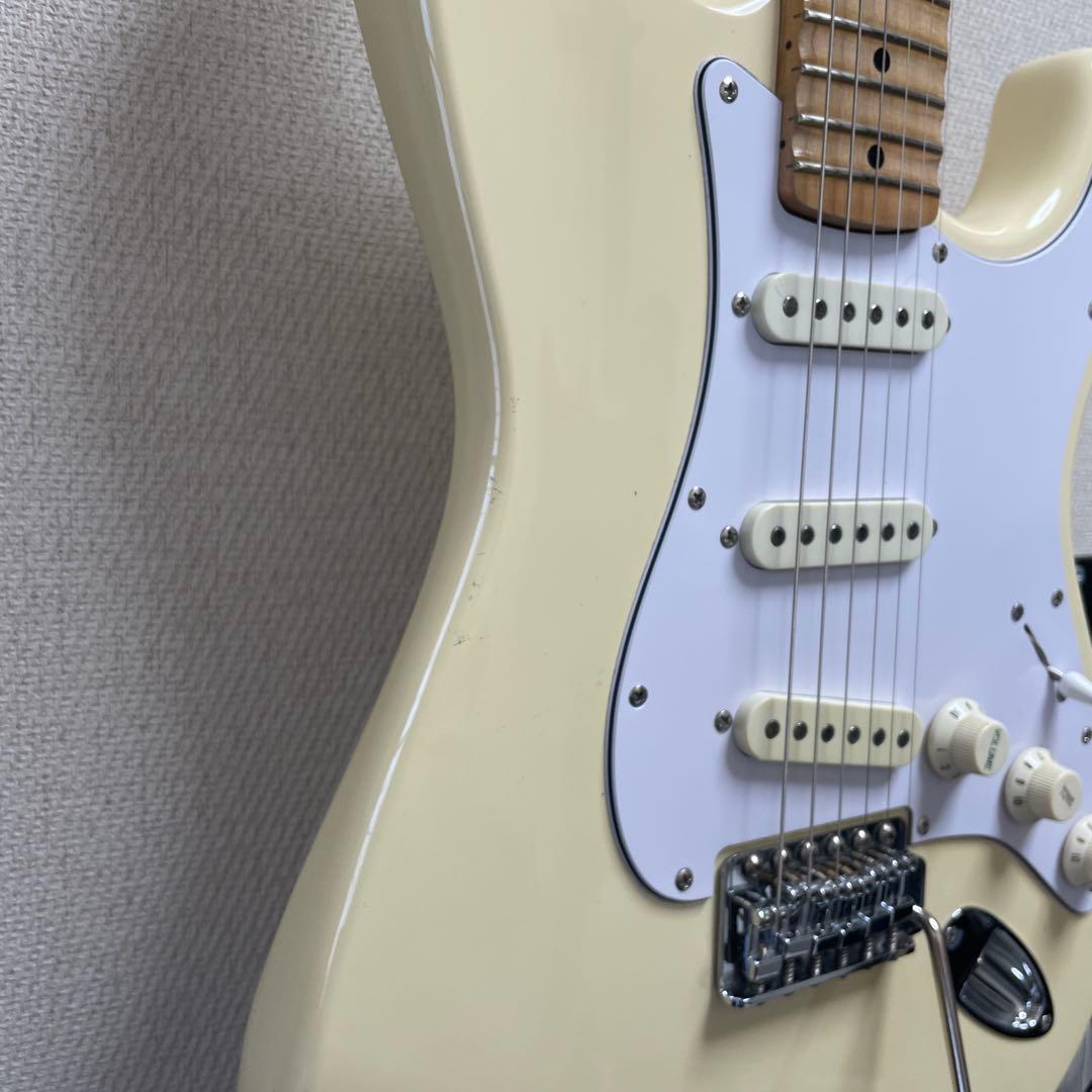 フェンダースクワイヤー