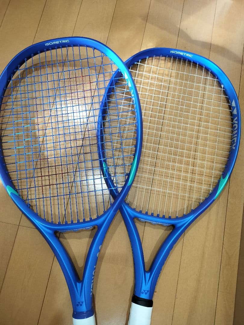 現行モデル　YONEX EZONE 110 テニスラケット