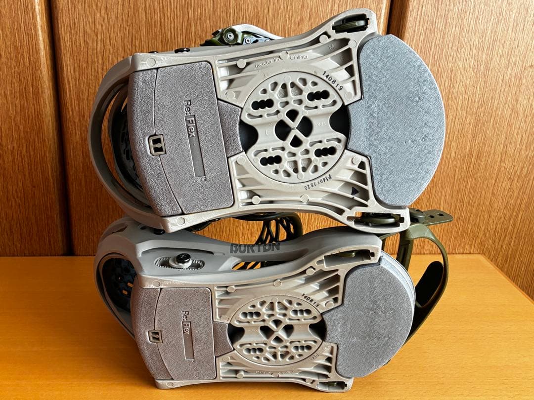 バートンBURTONバインディング【ジェネシスTT（M）】ゲンテンスティック等に