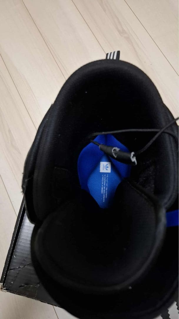 adidas スノーボードブーツ BOAシステム