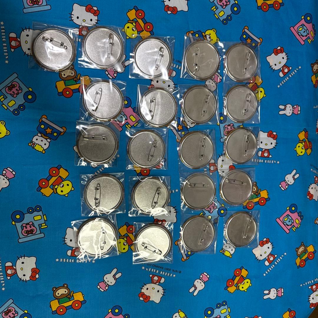 プロセカ 桐谷遥 バッジとカードセット