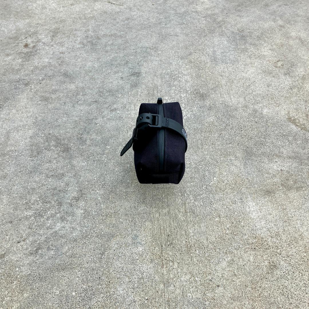 【美品】OUTER SHELL Mini Saddlebag BLACK